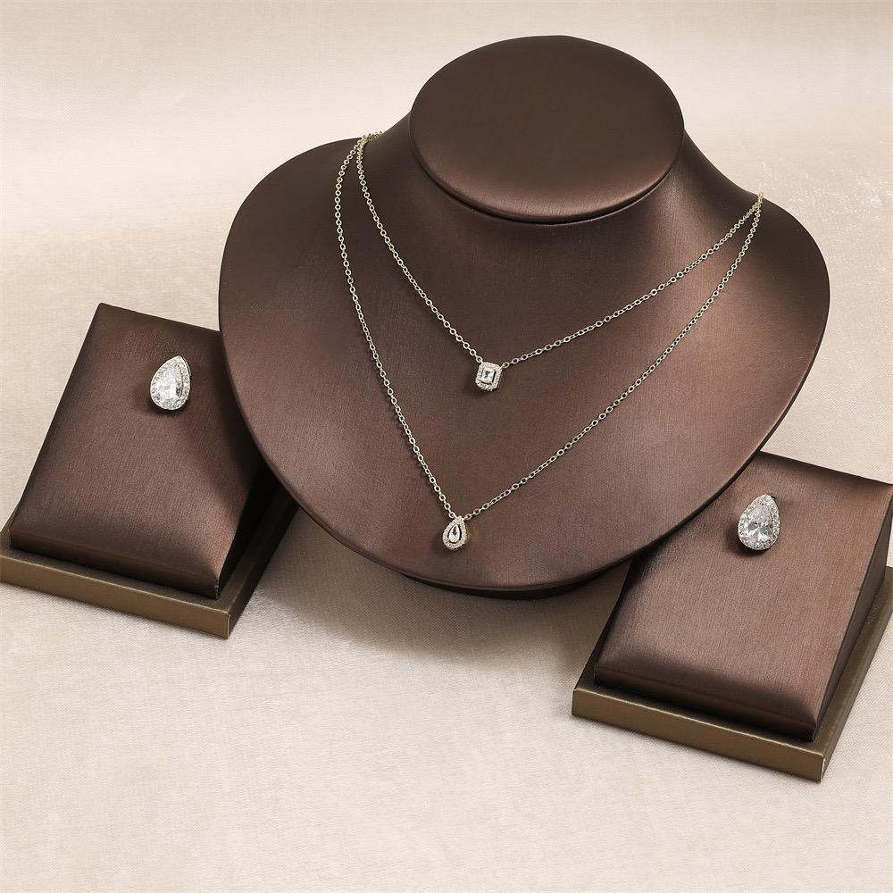 Ella Crystal jewelry Set