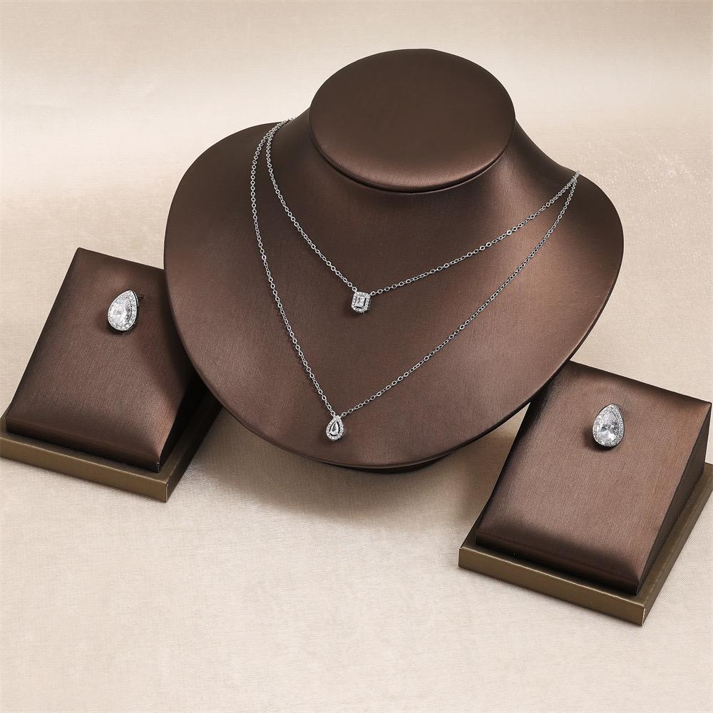 Ella Crystal jewelry Set
